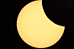 Début de l'éclipse solaire partielle du 29 mars 2025